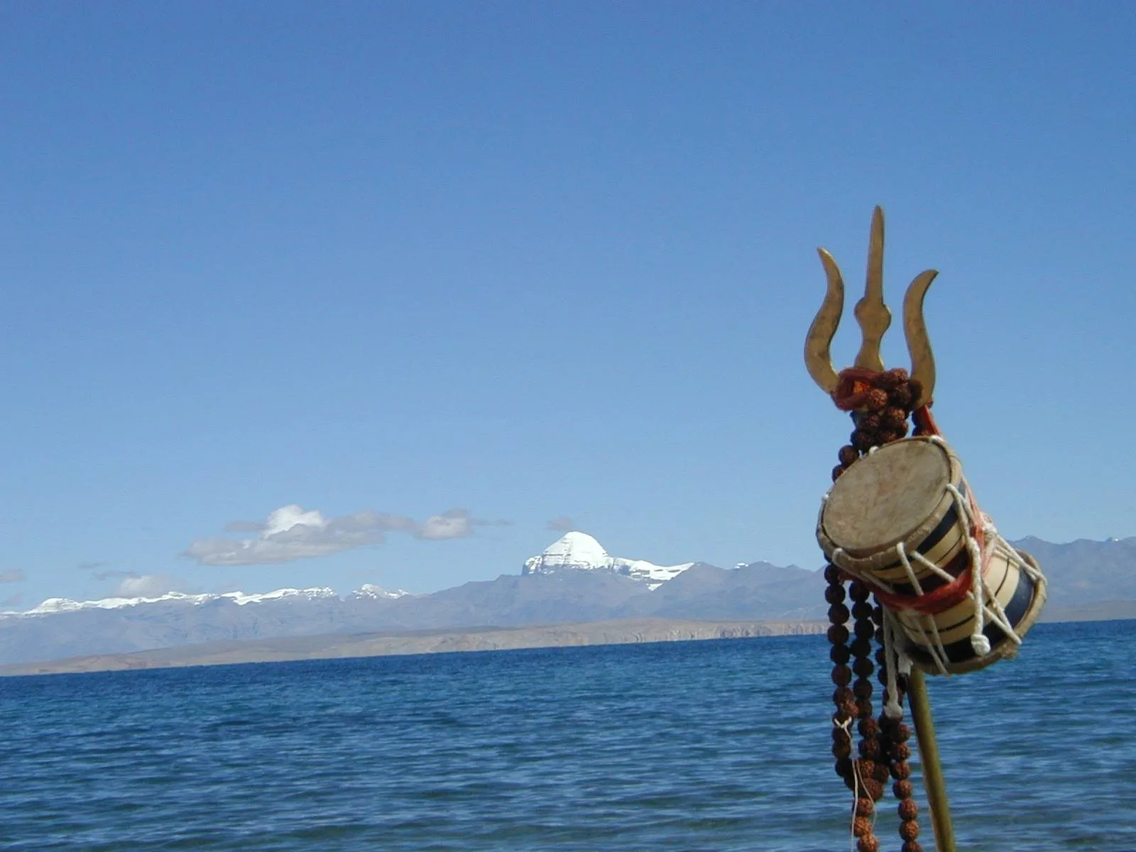 What is the best way to go to Kailash Mansarovar?