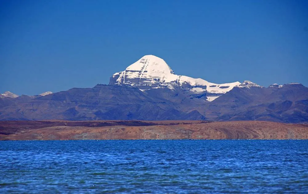 What is the best way to go to Kailash Mansarovar?