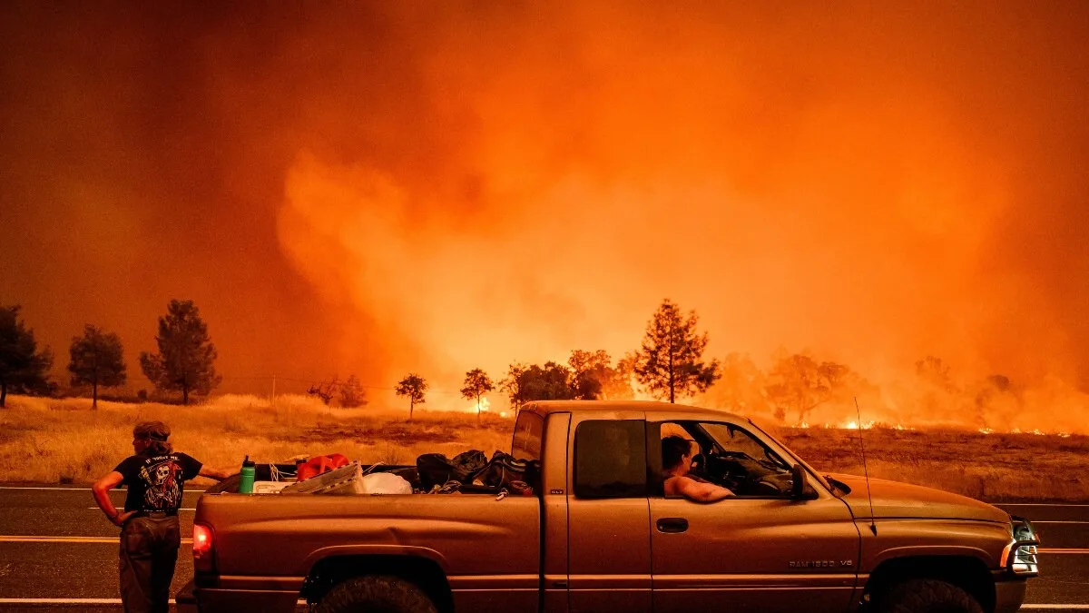 Fires Near Me: Trabuco Canyon Airport Blaze Expands to 1,900 Acres, Evacuations Ordered in Rancho Santa Margarita