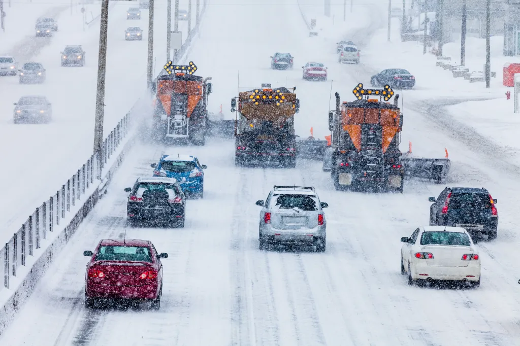 Snowstorms to Disrupt US Travel Ahead of Thanksgiving