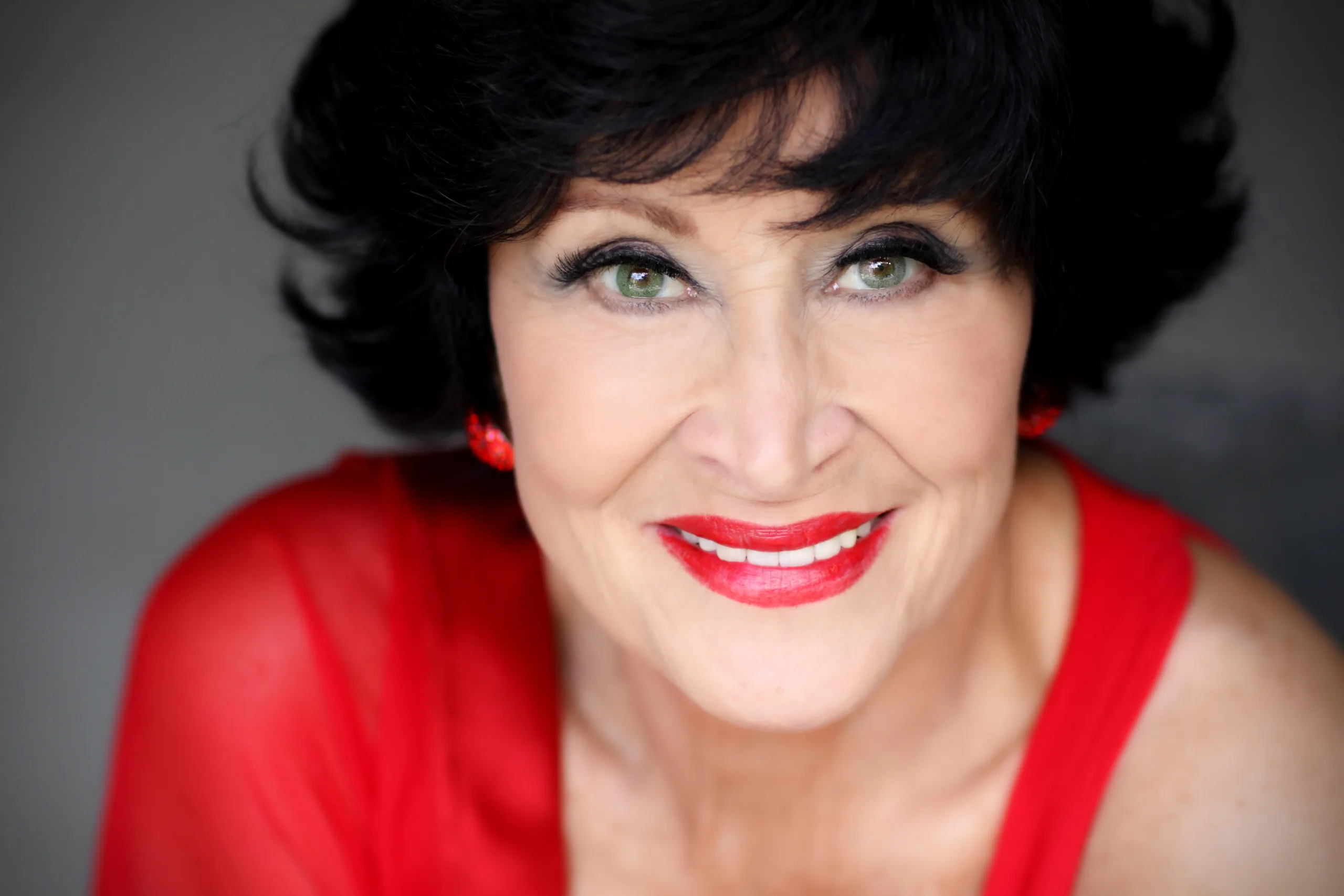 Chita Rivera west side story : Who is Chita Rivera