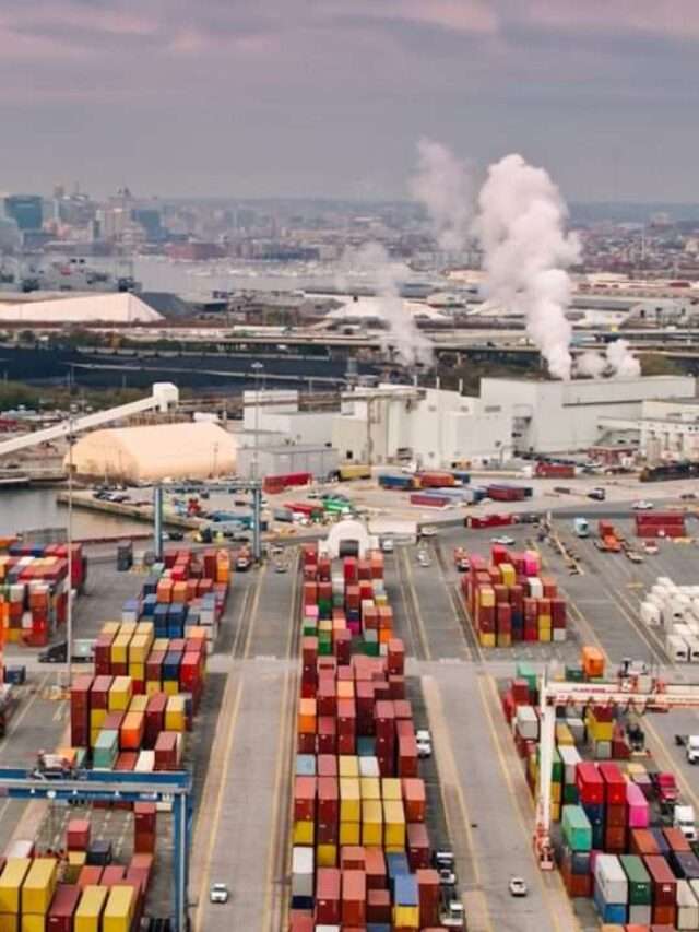 “East and Gulf Coast Dockworkers Strike: $5 Billion a Day at Stake!”