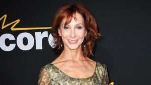 Jill Jacobson, ‘Star Trek: The Next Generation’ and ‘Falcon Crest’ Actress, Dies at 70