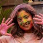 50 Holi Wishes for Family and Friends